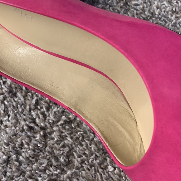 Used Nine West Gwendle Pink Patent Size 10 Heels. - Picture 6 of 10